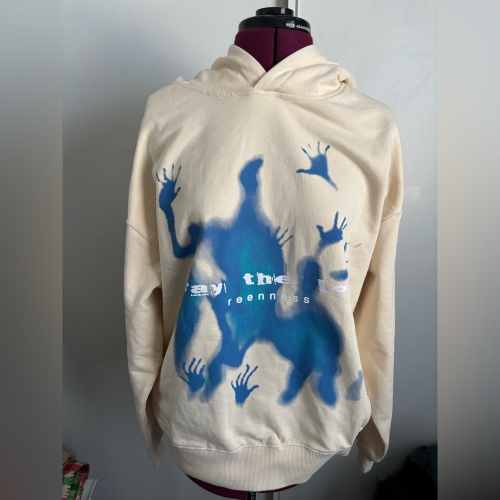 NWOT men’s beige VAMTAC hoodie with blue graphic, Size XS